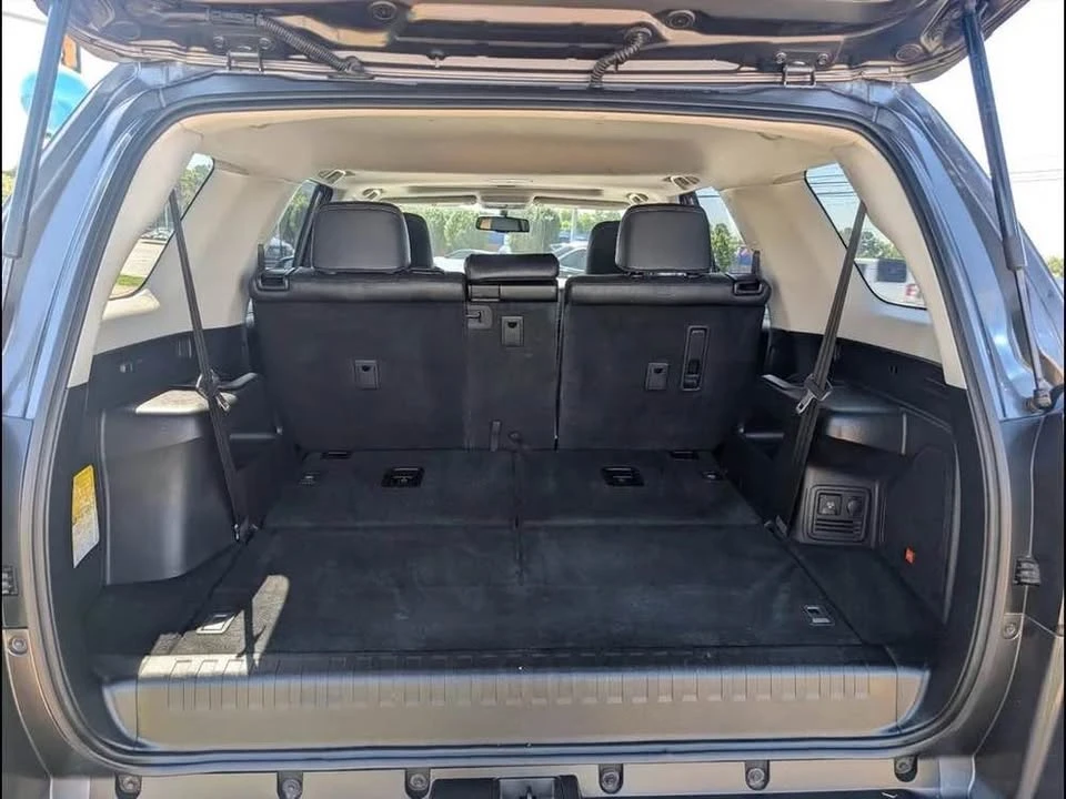 2018 Toyota 4Runner 5th Gen - Image 12 of 12
