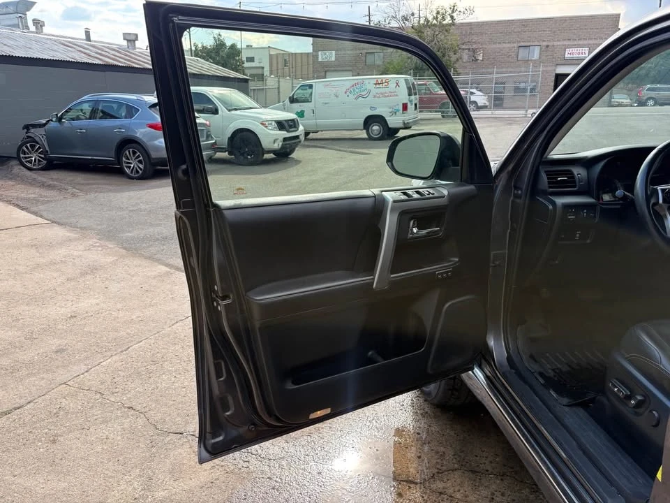 2018 Toyota 4Runner 5th Gen - Image 9 of 19