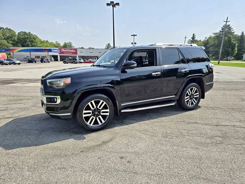 2018 Toyota 4Runner Limited Sport Utility 4D