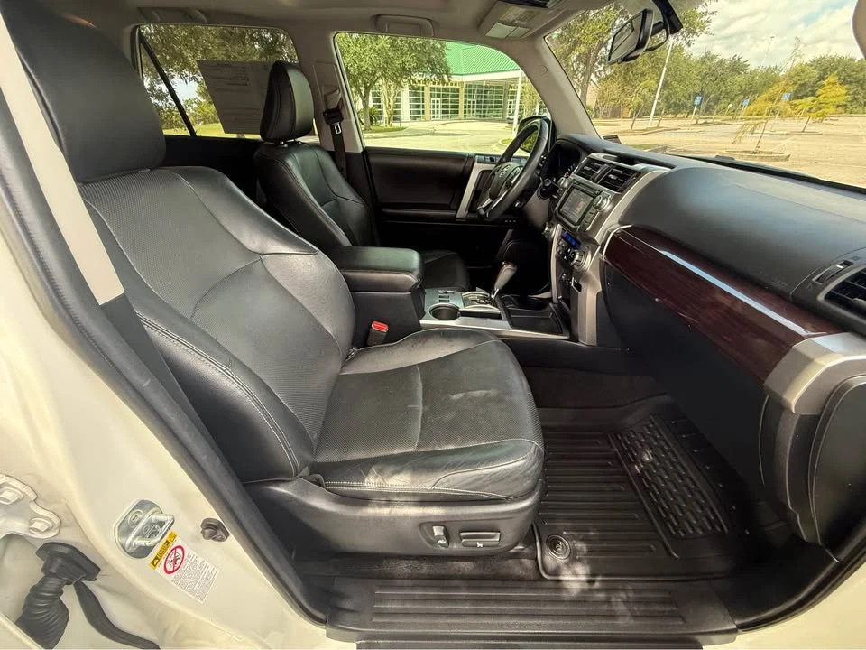 2018 Toyota 4Runner 5th Gen - Image 17 of 18