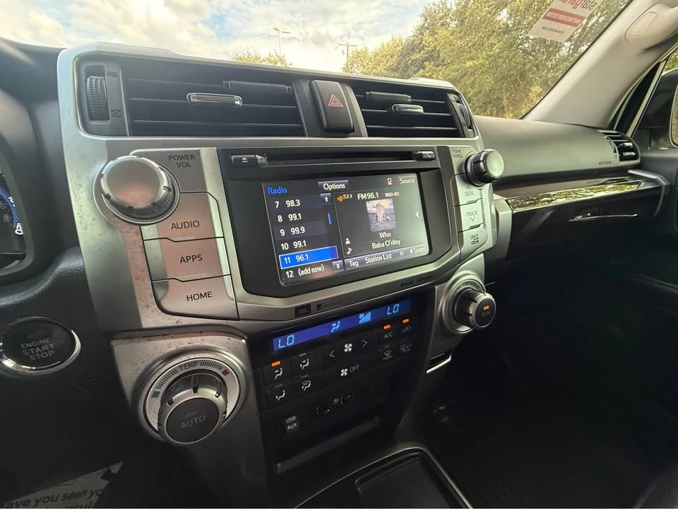 2018 Toyota 4Runner 5th Gen - Image 11 of 18
