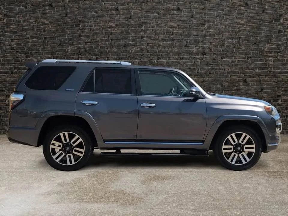 2018 Toyota 4Runner 5th Gen - Image 2 of 12