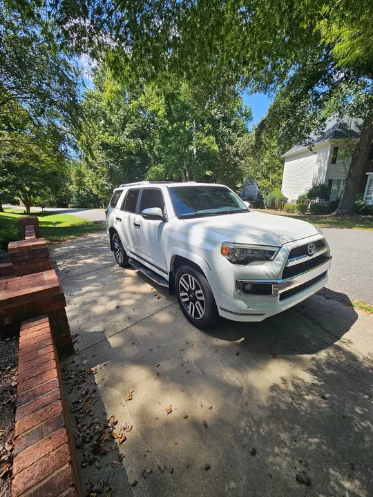 2018 Toyota 4Runner 5th Gen - Image 4 of 20