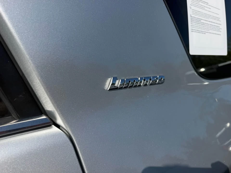 2018 Toyota 4Runner 5th Gen - Image 7 of 10