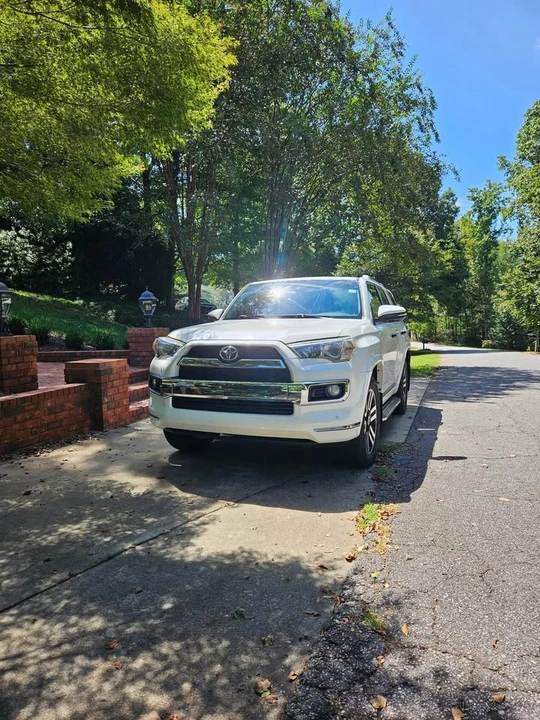 2018 Toyota 4Runner 5th Gen - Image 6 of 20