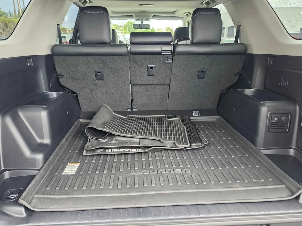 2018 Toyota 4Runner 5th Gen - Image 8 of 8