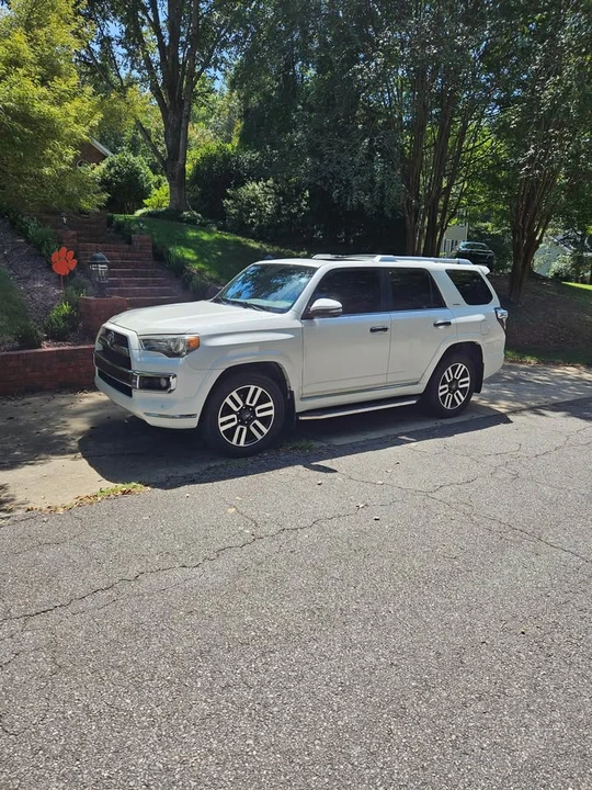 2018 Toyota 4Runner 5th Gen - Image 7 of 20