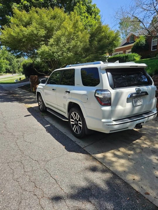 2018 Toyota 4Runner 5th Gen - Image 3 of 20