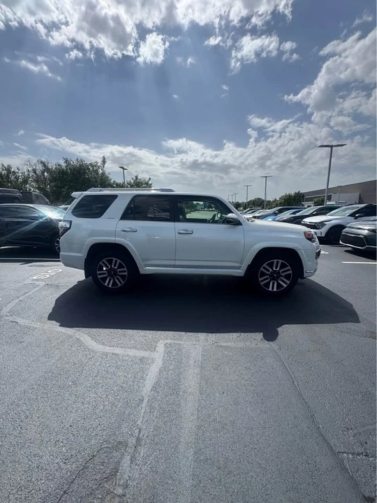2018 Toyota 4Runner 5th Gen - Image 6 of 18