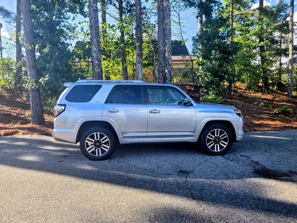 2018 Toyota 4Runner 5th Gen - Image 12 of 14