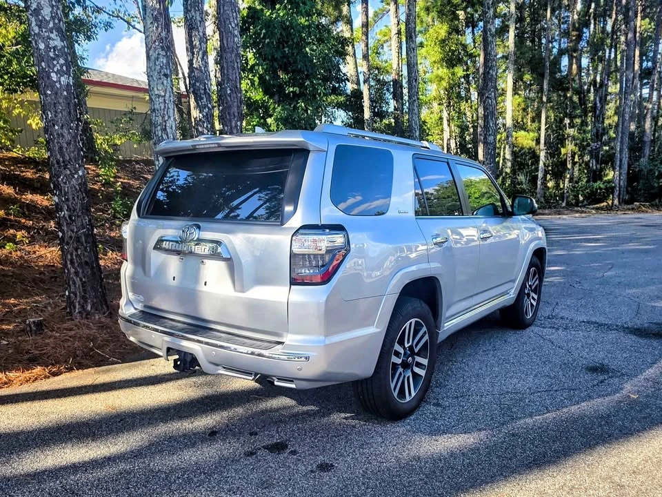 2018 Toyota 4Runner 5th Gen - Image 11 of 14
