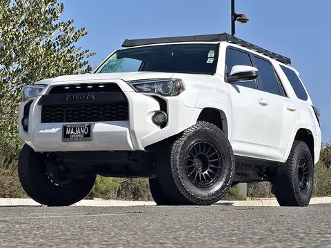 2018 Toyota 4Runner SR5