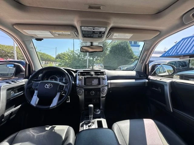 2018 Toyota 4Runner 5th Gen - Image 18 of 19