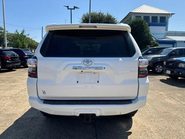 2018 Toyota 4Runner 5th Gen - Image 5 of 19