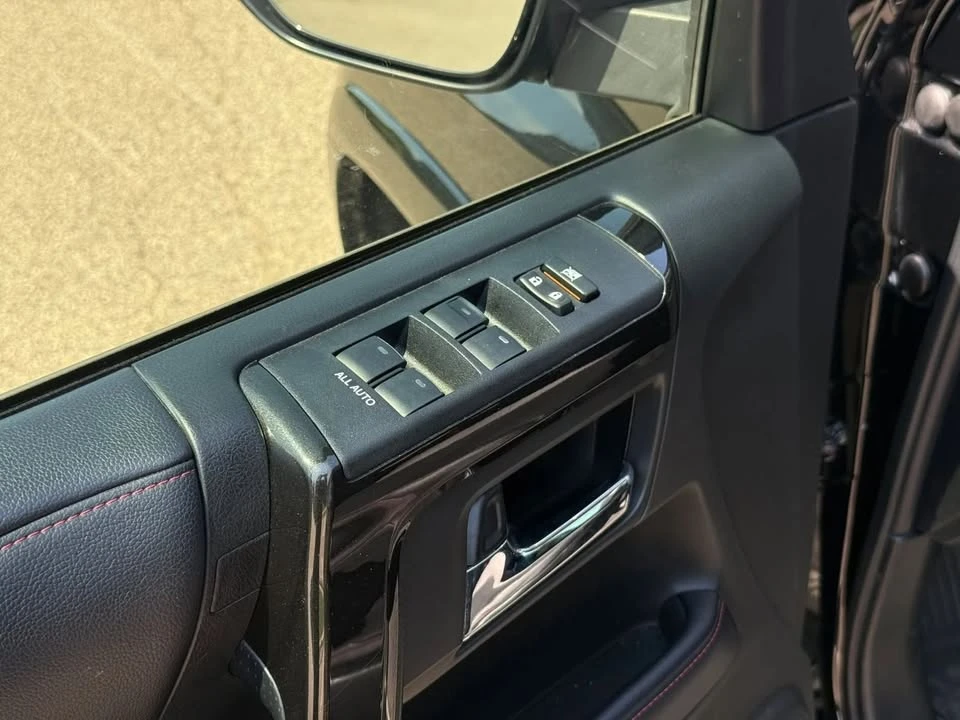 2018 Toyota 4Runner 5th Gen - Image 11 of 20