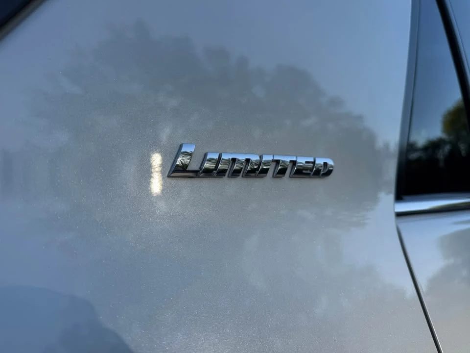 2018 Toyota 4Runner 5th Gen - Image 6 of 13