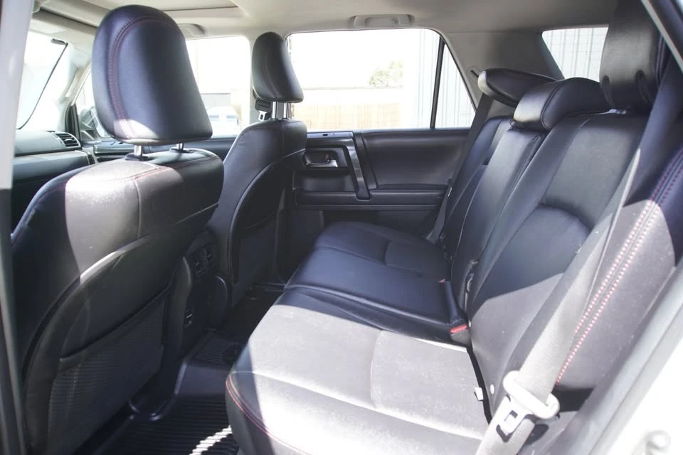 2018 Toyota 4Runner 5th Gen - Image 12 of 15