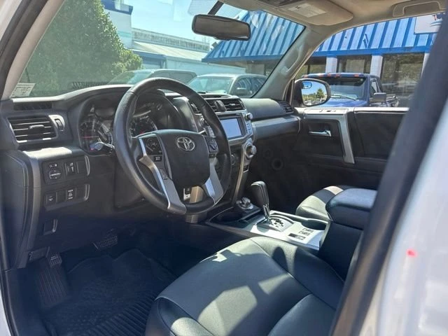 2018 Toyota 4Runner 5th Gen - Image 9 of 19