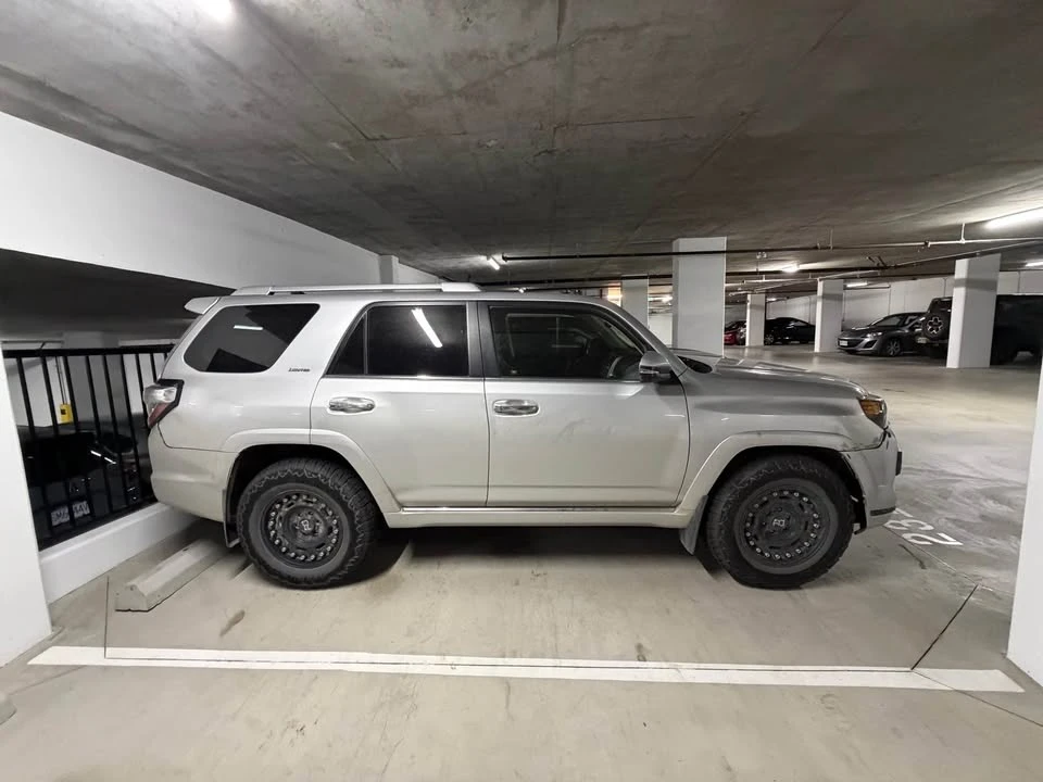 2018 Toyota 4Runner 5th Gen - Image 2 of 6