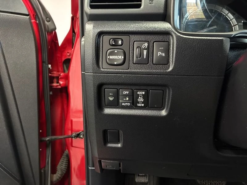 2018 Toyota 4Runner 5th Gen - Image 12 of 20