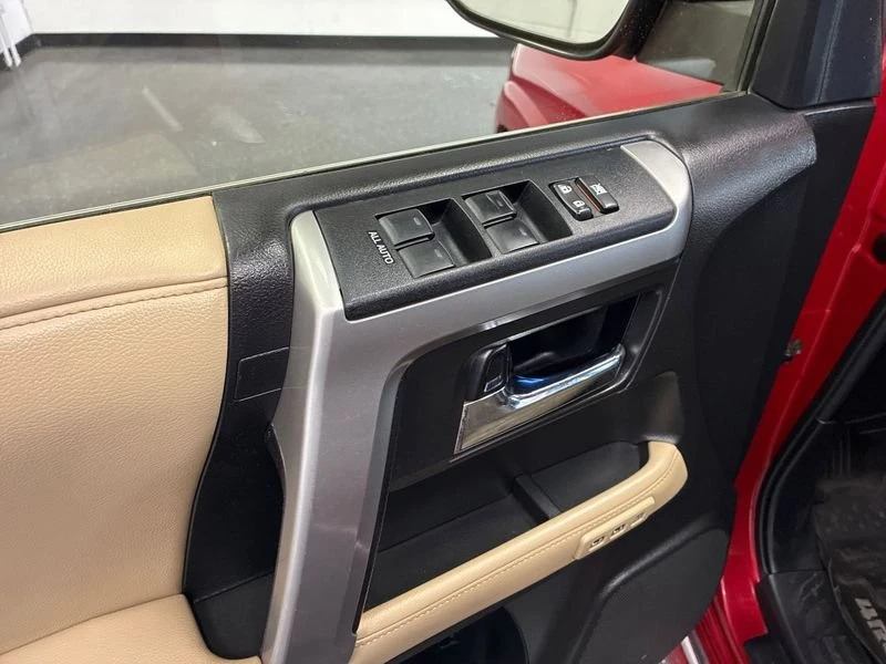 2018 Toyota 4Runner 5th Gen - Image 10 of 20