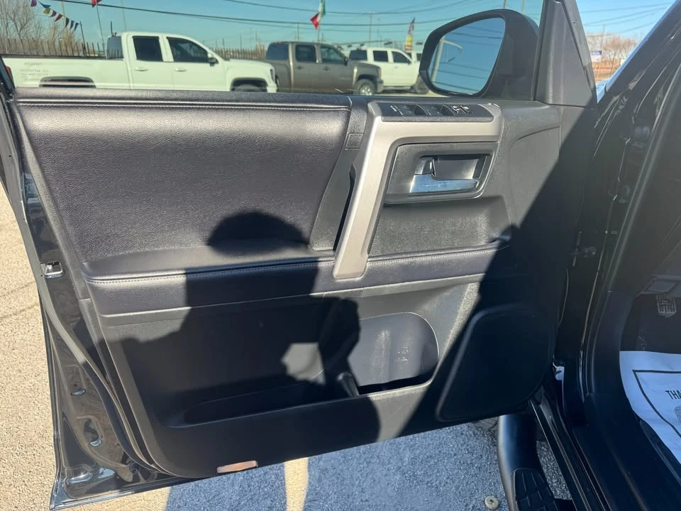 2018 Toyota 4Runner 5th Gen - Image 13 of 13