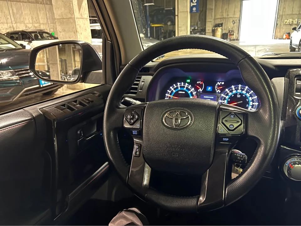 2018 Toyota 4Runner 5th Gen - Image 11 of 20