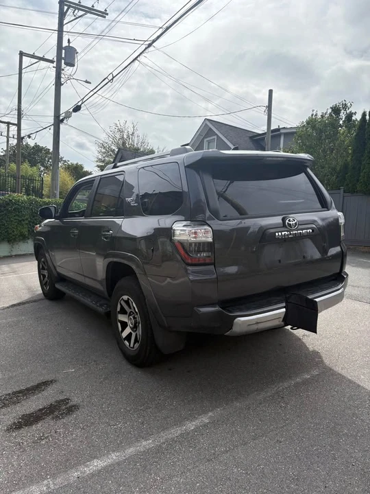 2018 Toyota 4Runner 5th Gen - Image 5 of 18