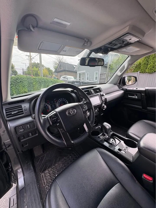 2018 Toyota 4Runner 5th Gen - Image 16 of 18