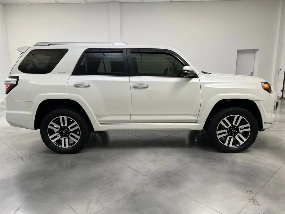 2018 Toyota 4Runner 5th Gen - Image 8 of 20