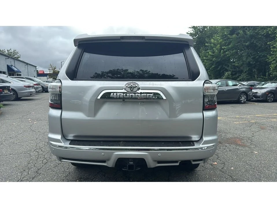 2018 Toyota 4Runner 5th Gen - Image 19 of 20