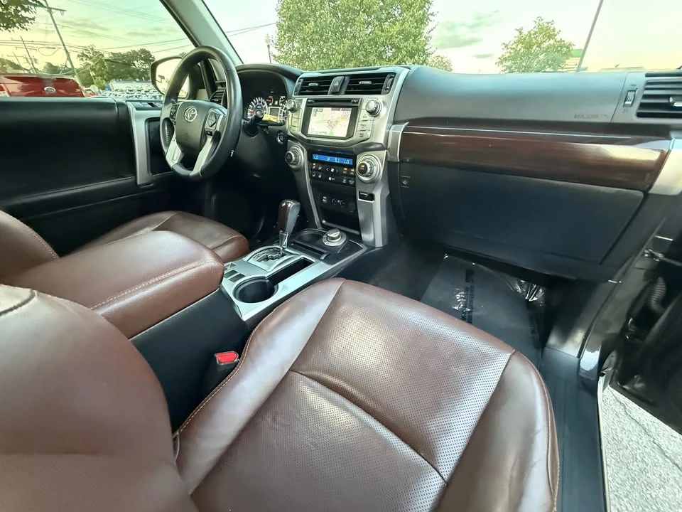 2018 Toyota 4Runner 5th Gen - Image 17 of 20