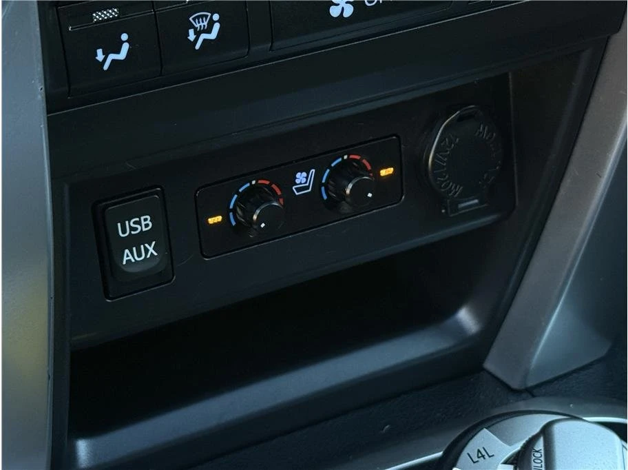 2018 Toyota 4Runner 5th Gen - Image 18 of 20
