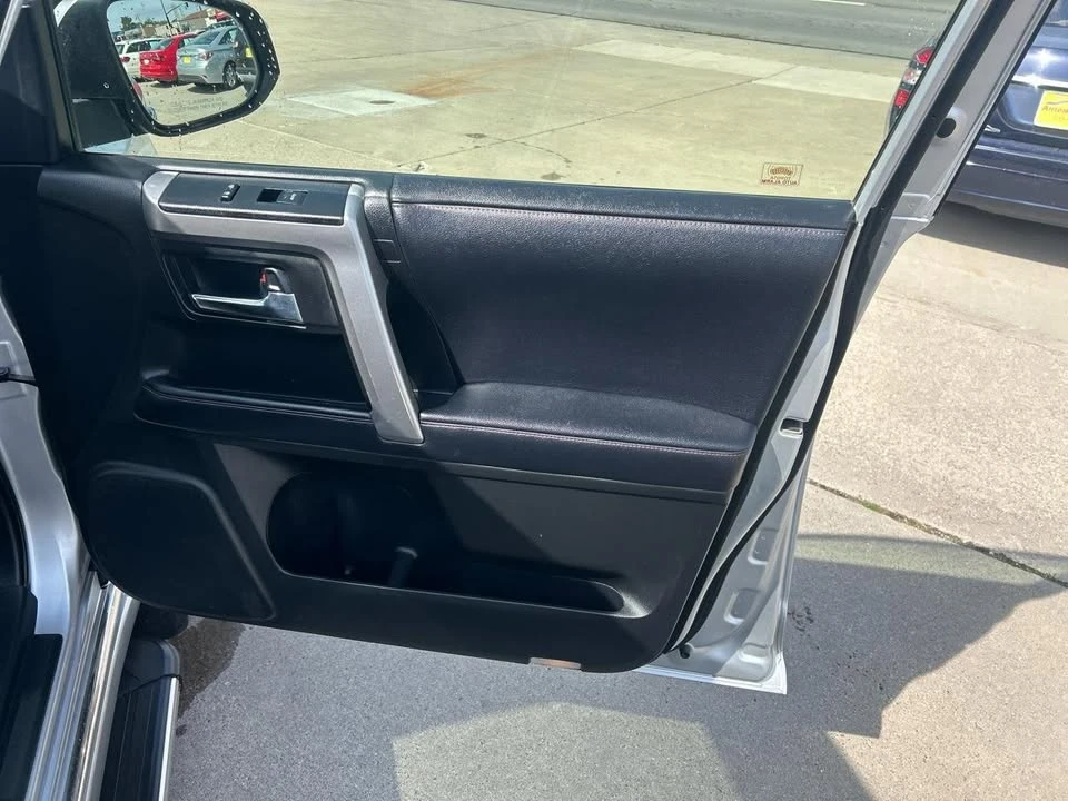 2018 Toyota 4Runner 5th Gen - Image 16 of 20