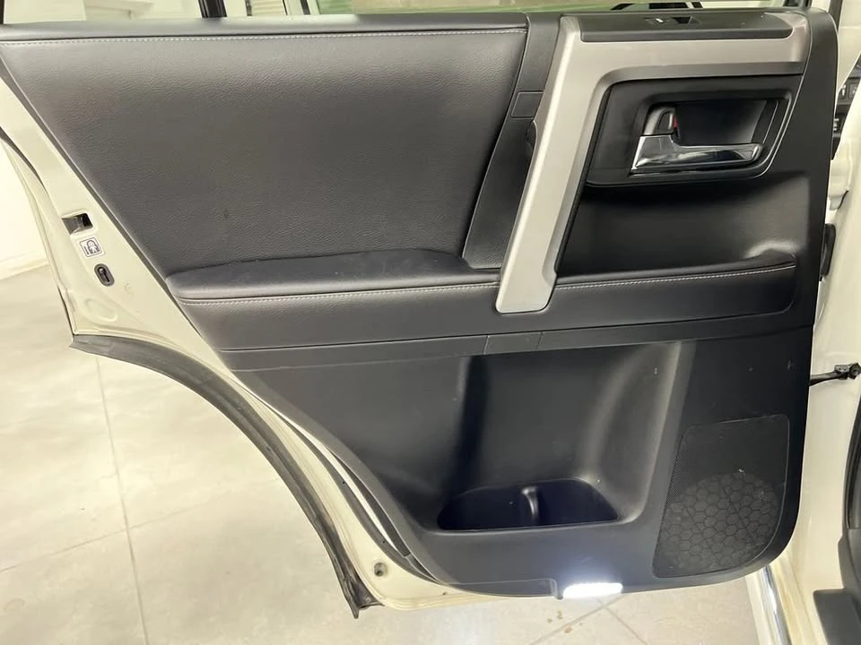 2018 Toyota 4Runner 5th Gen - Image 19 of 20