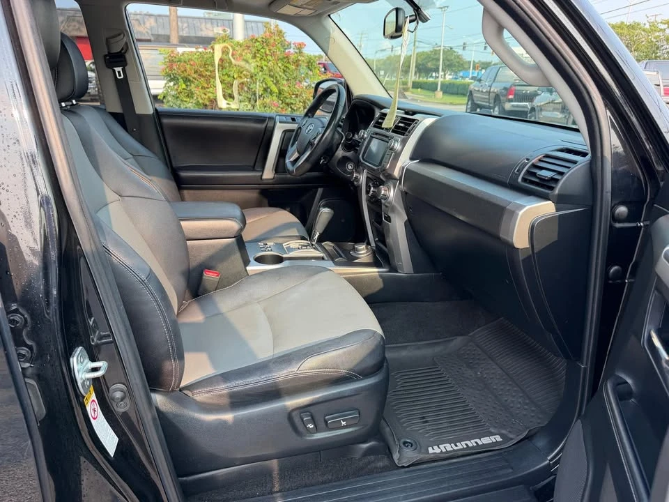 2018 Toyota 4Runner 5th Gen - Image 17 of 20