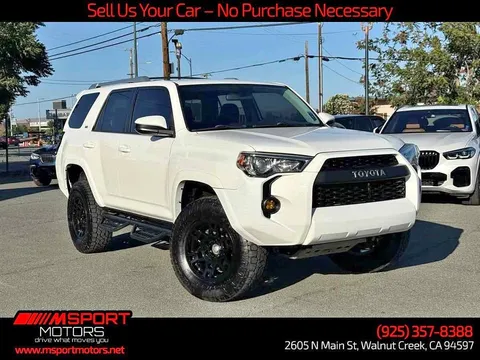 2018 Toyota 4Runner SR5 4WD