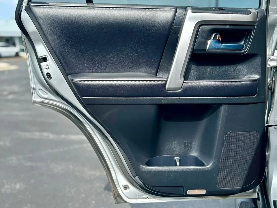 2018 Toyota 4Runner 5th Gen - Image 9 of 20