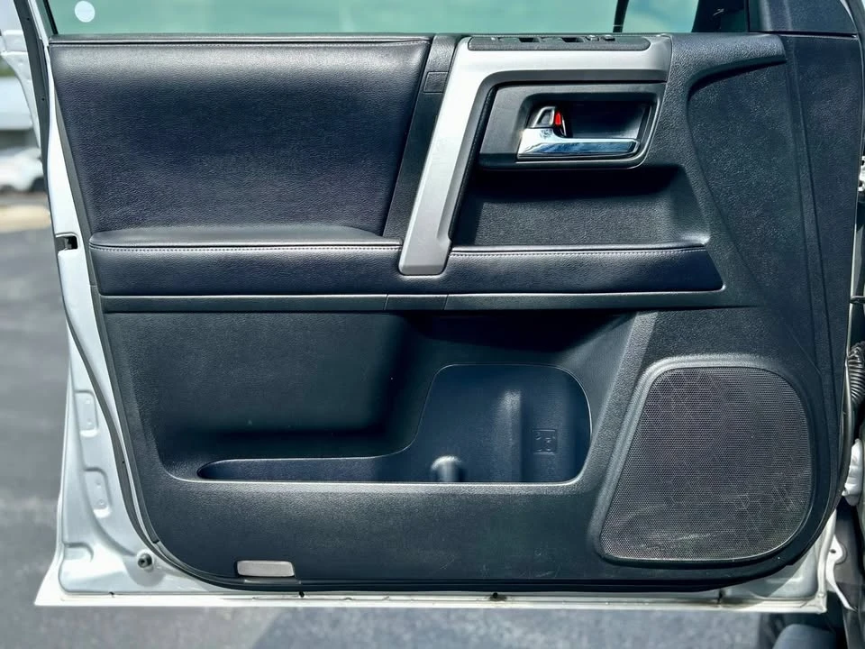 2018 Toyota 4Runner 5th Gen - Image 17 of 20