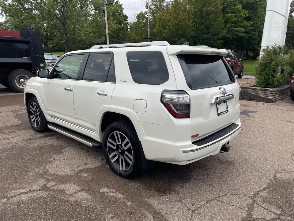 2018 Toyota 4Runner 5th Gen - Image 5 of 20