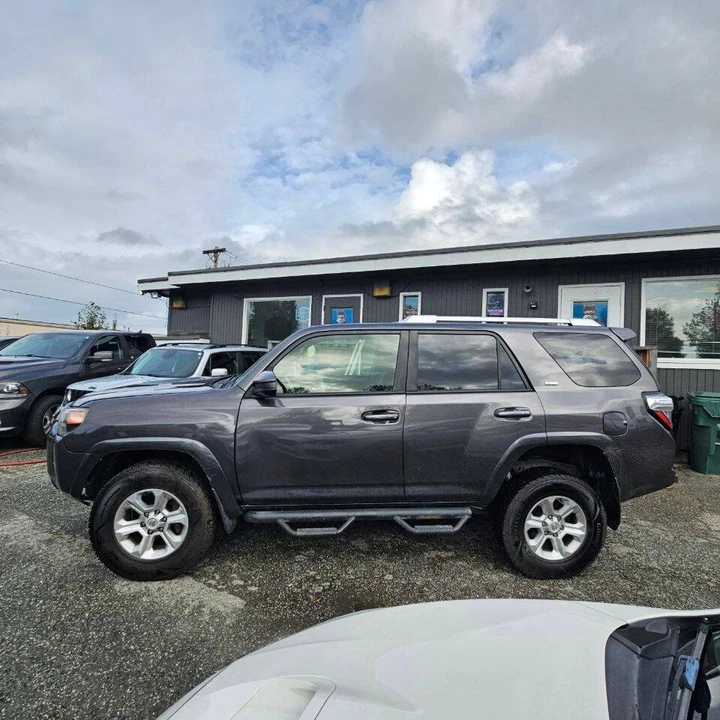 2018 Toyota 4Runner 5th Gen - Image 4 of 20