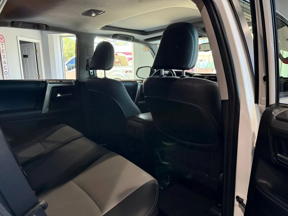 2018 Toyota 4Runner 5th Gen - Image 14 of 15