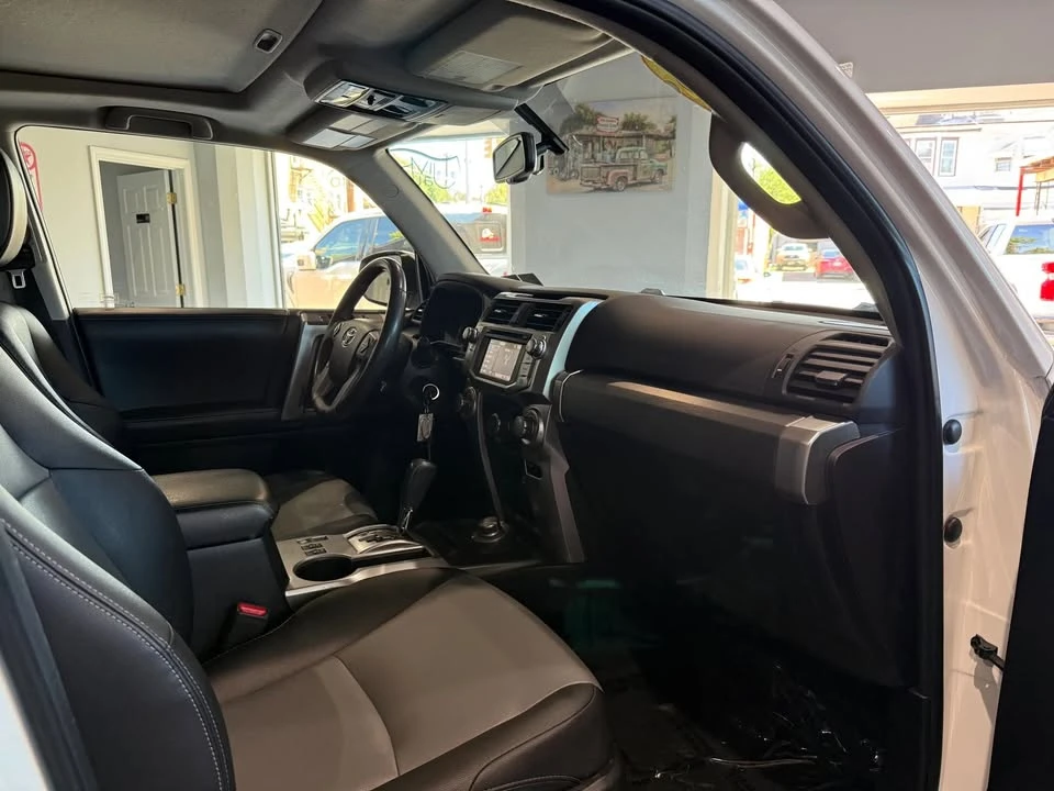 2018 Toyota 4Runner 5th Gen - Image 15 of 15