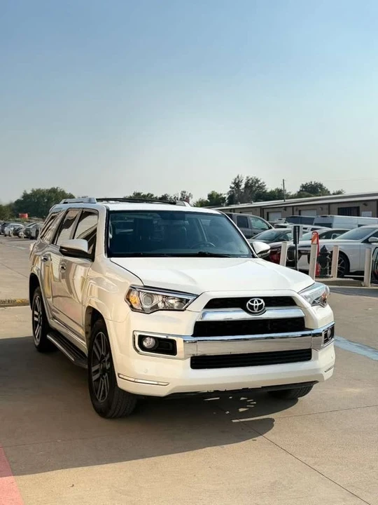 2018 Toyota 4Runner 5th Gen - Image 11 of 12