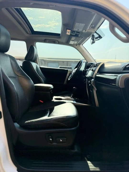 2018 Toyota 4Runner 5th Gen - Image 4 of 12