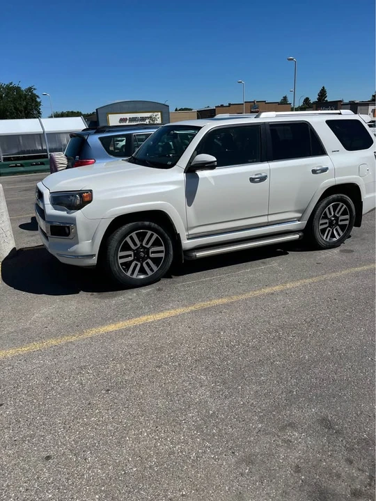 2018 Toyota 4Runner 5th Gen - Image 2 of 3