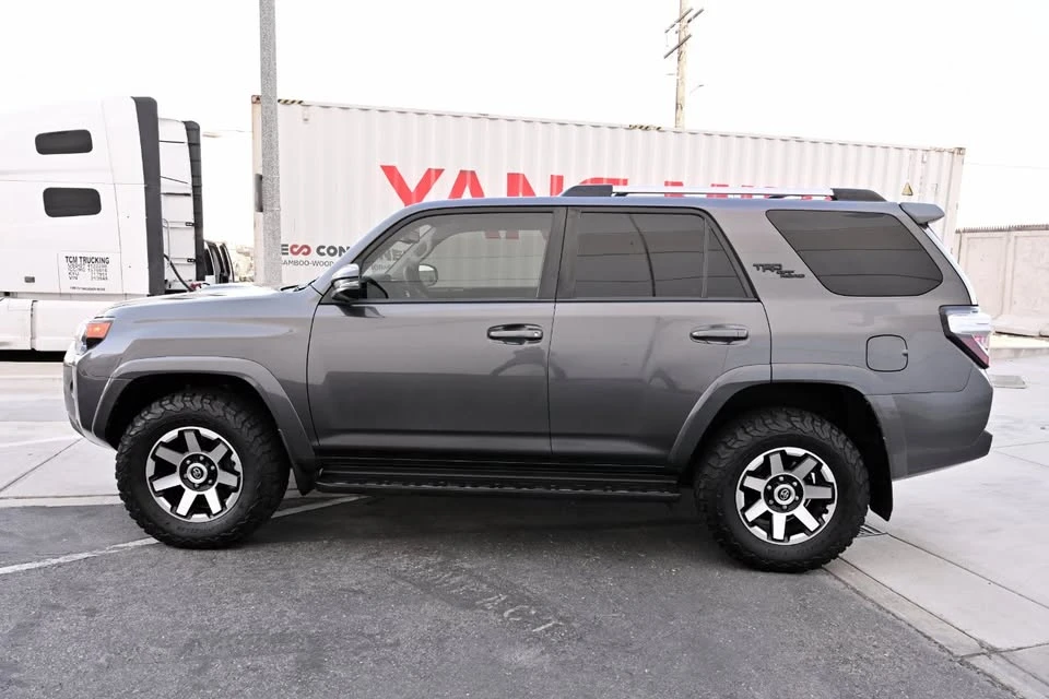 2018 Toyota 4Runner 5th Gen - Image 4 of 20