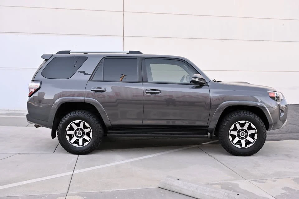 2018 Toyota 4Runner 5th Gen - Image 8 of 20
