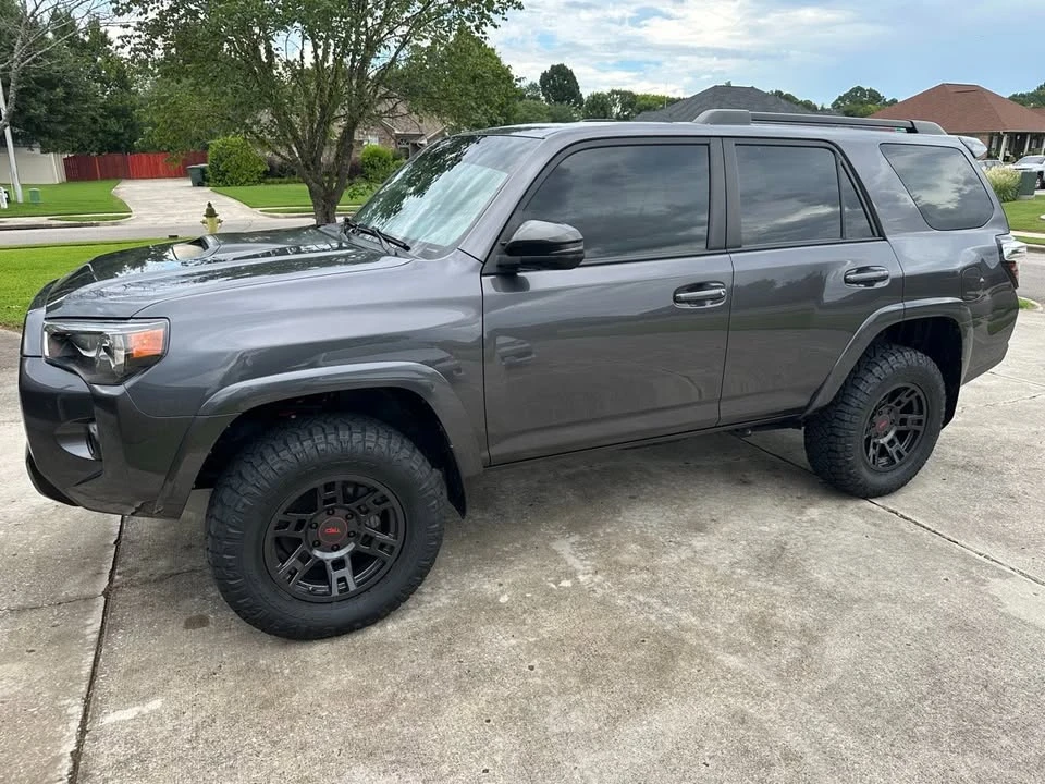 2018 Toyota 4Runner 5th Gen - Image 2 of 16