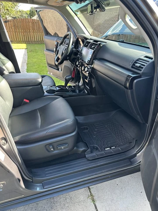2018 Toyota 4Runner 5th Gen - Image 15 of 16